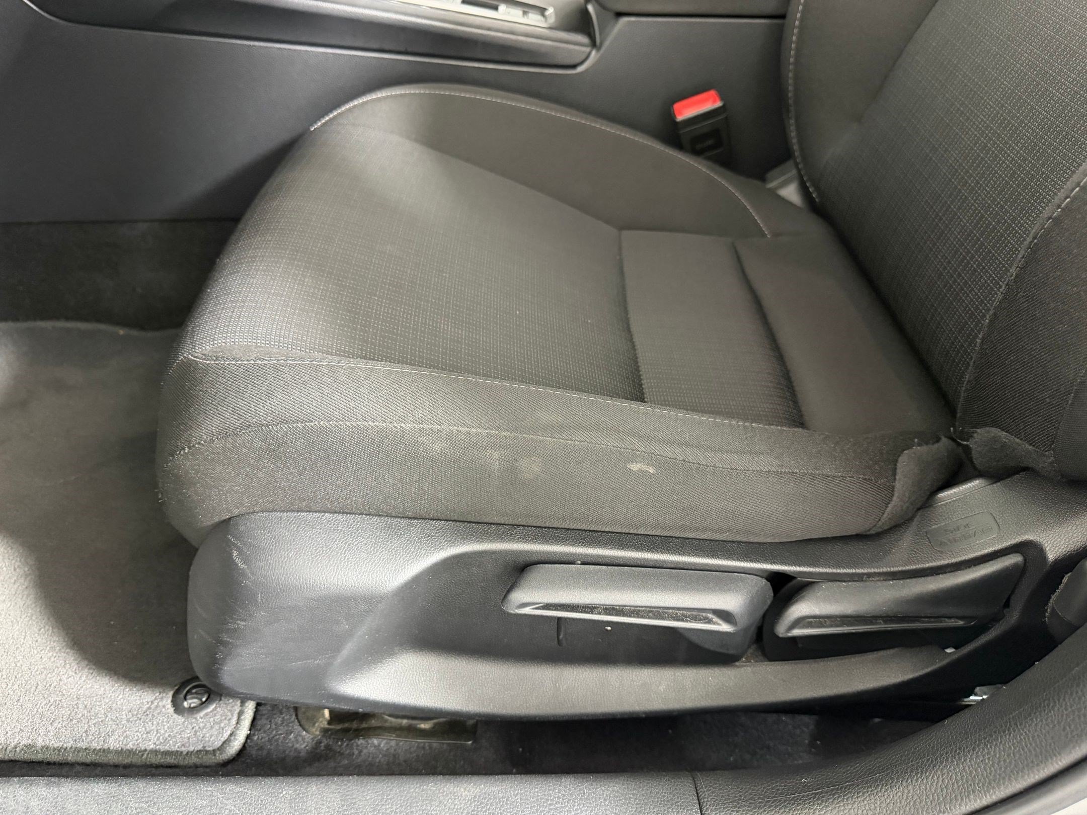 Certified 2025 Honda Civic LX image 12