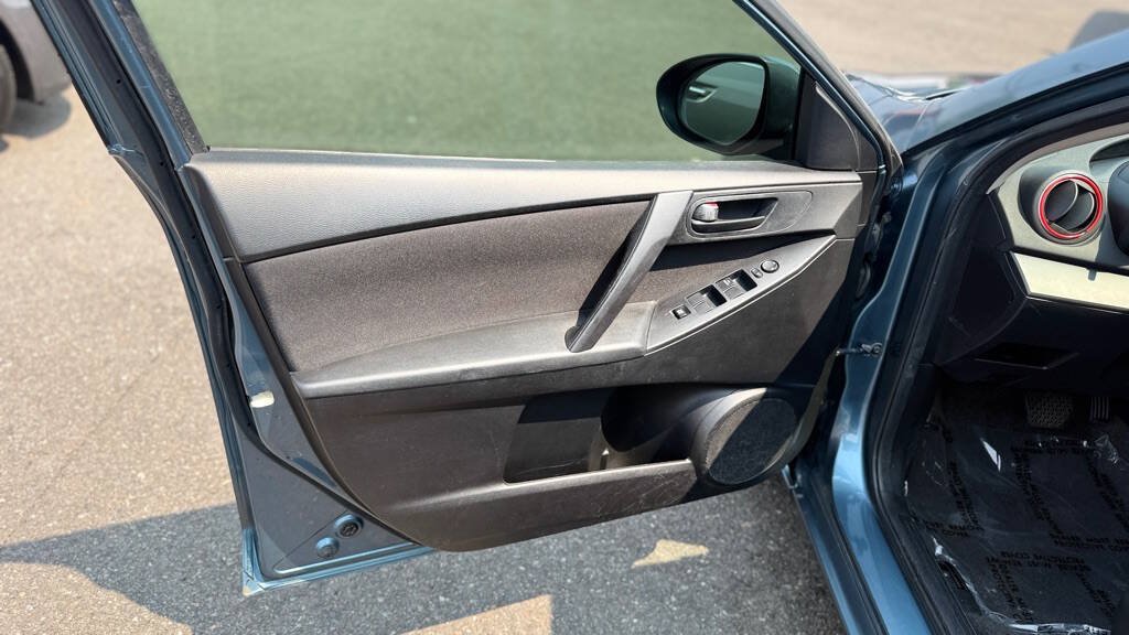 Used 2010 MAZDA MAZDA3 i Sport FWD image 12