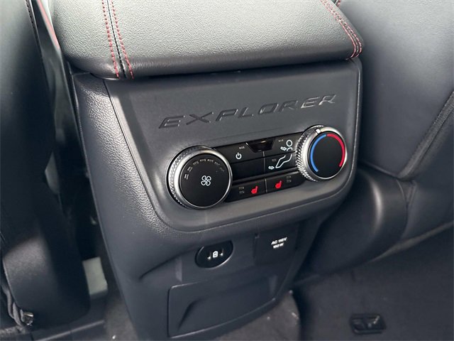 New 2026 Ford Explorer ST-Line w/ ST-Line Street Pack image 18