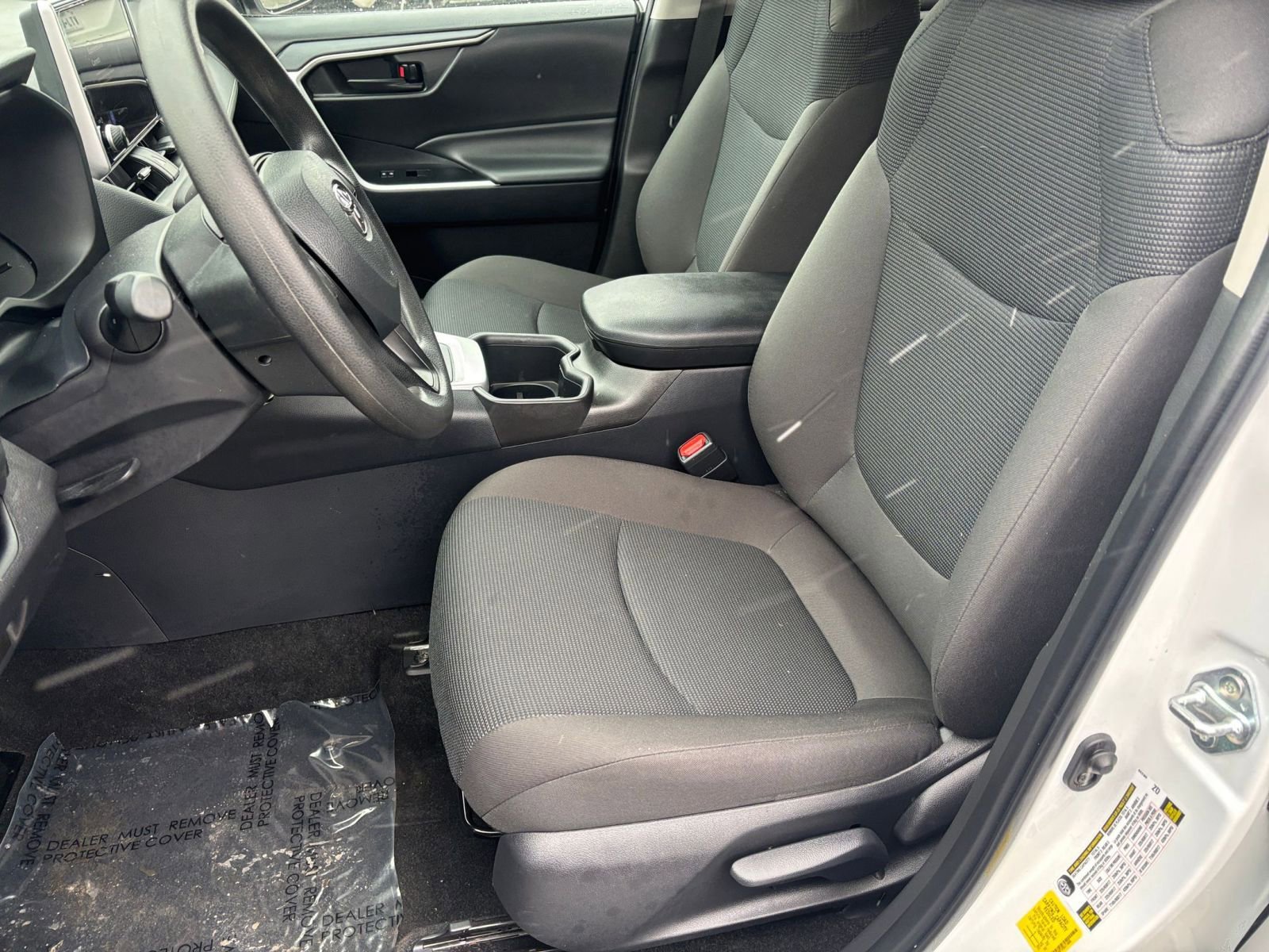 Used 2025 Toyota RAV4 LE image 30