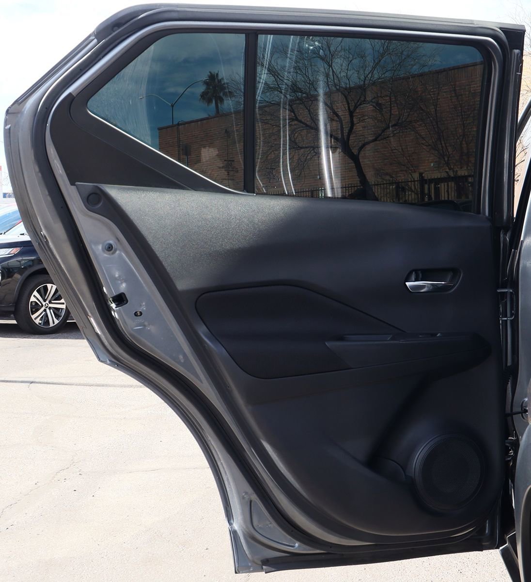 Used 2024 Nissan Kicks SV FWD image 29