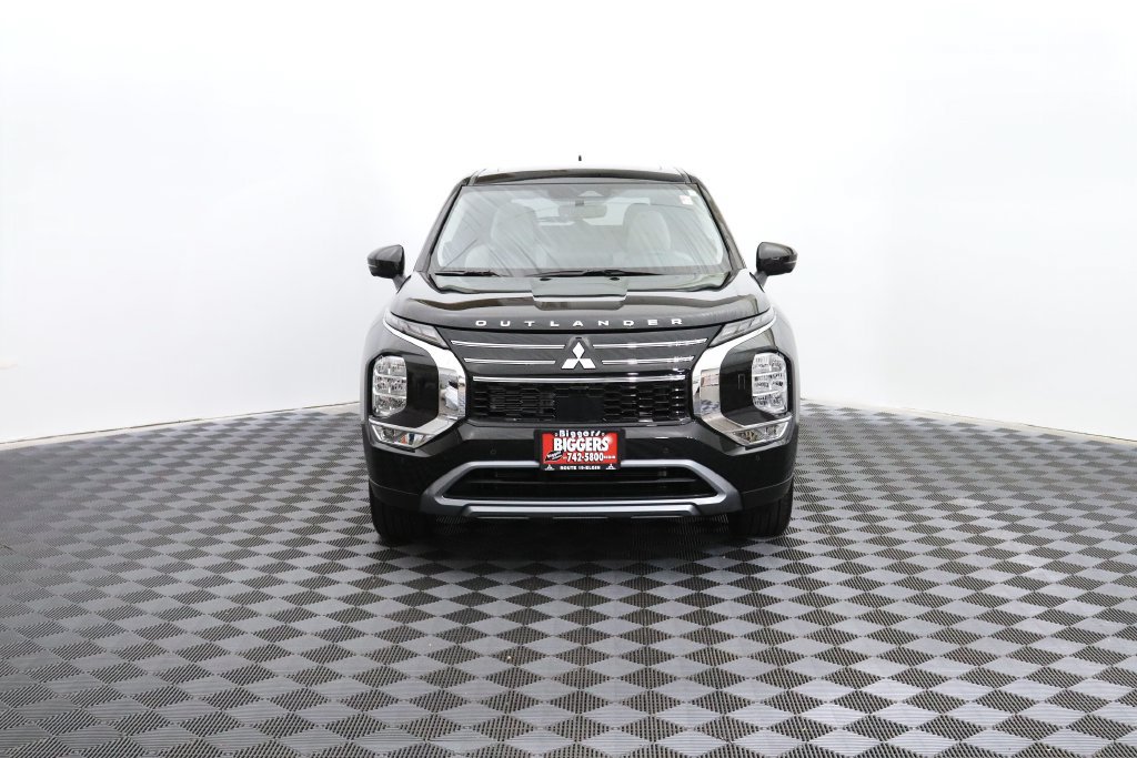 Used 2026 Mitsubishi Outlander SE AWD/4WD image 2