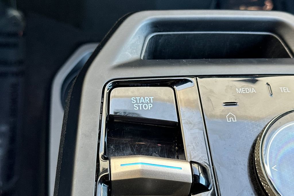 Used 2024 BMW iX xDrive50 w/ Sport Package image 25