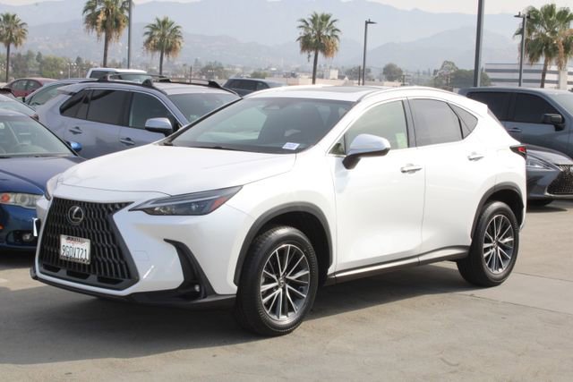 Certified 2024 Lexus NX 250 FWD image 3