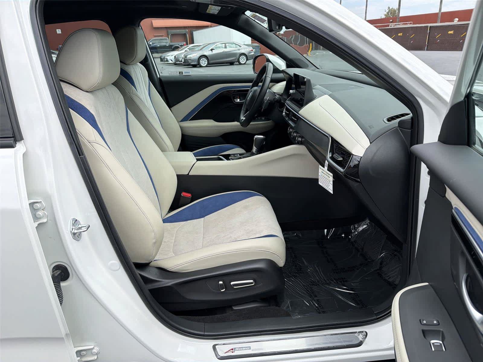 Used 2025 Acura ADX A-Spec FWD image 15