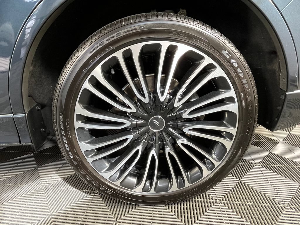 Used 2021 Lincoln Aviator Black Label w/ Dynamic Handling Package AWD/4WD image 16