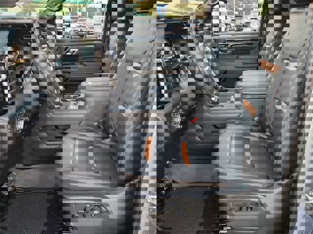 New 2026 GMC Sierra 2500 AT4 image 9