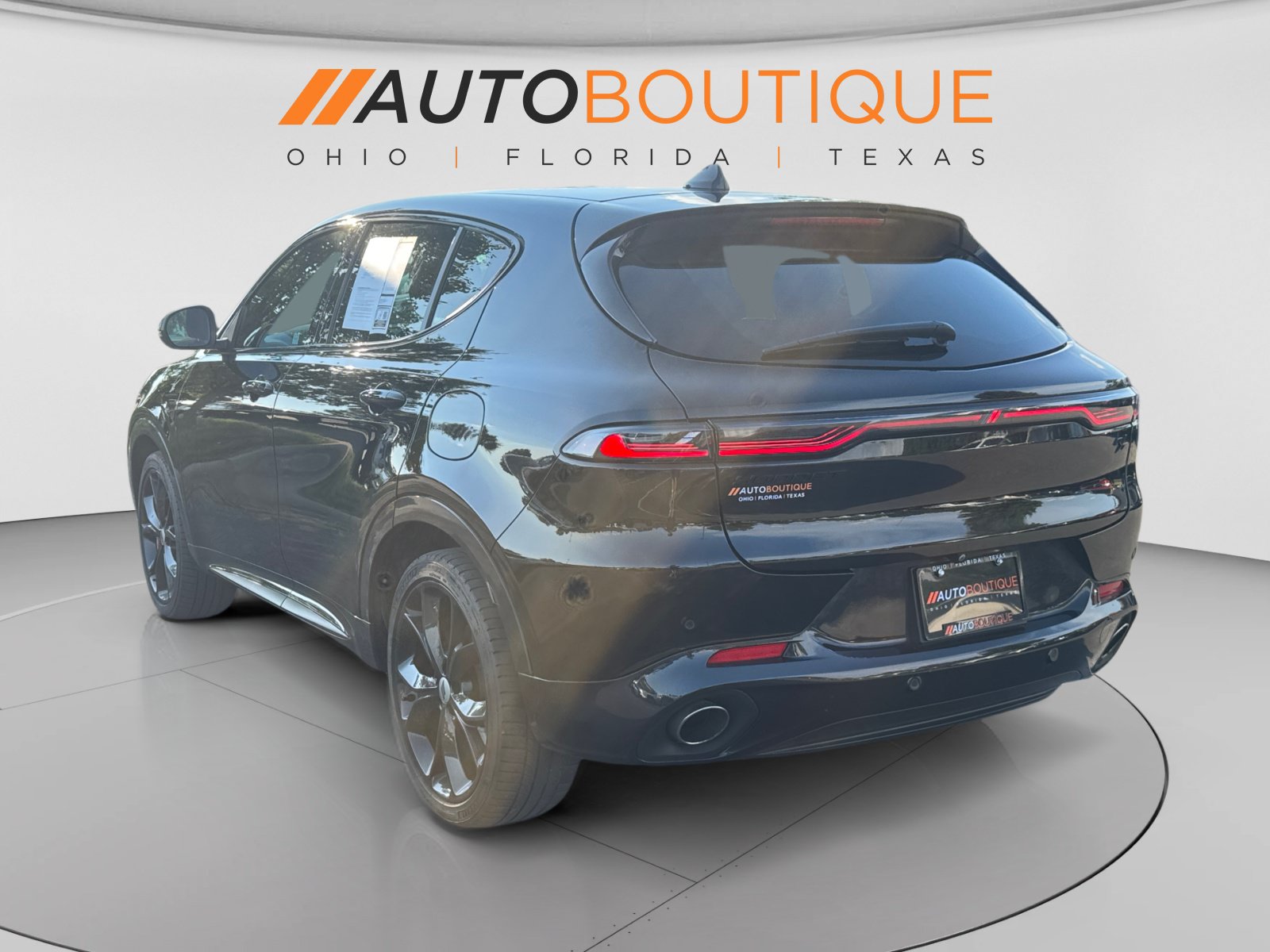 Used 2024 Dodge Hornet R/T AWD/4WD image 3