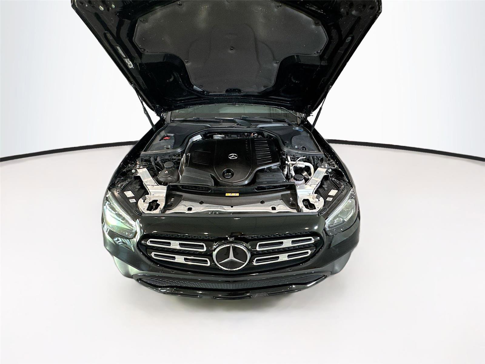 Used 2021 Mercedes-Benz E 450 4MATIC All-Terrain Wagon image 28