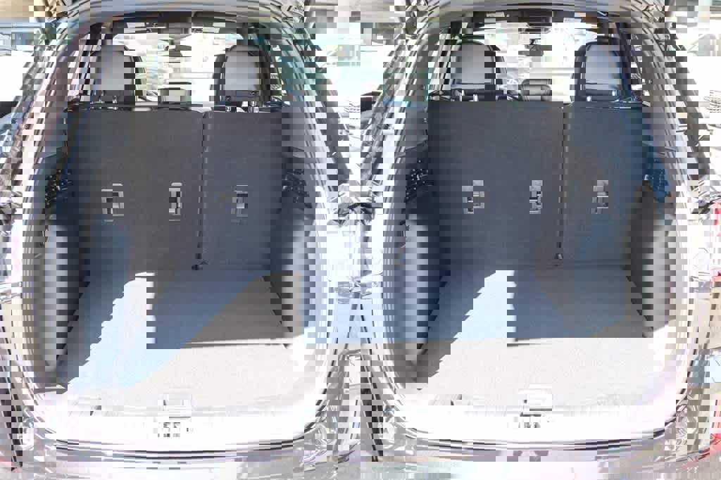 New 2024 Ford Escape ST-Line w/ Equipment Group 301A image 25