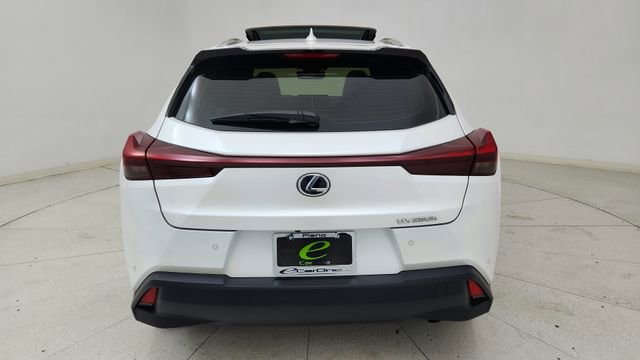 Used 2024 Lexus UX 250h FWD image 5
