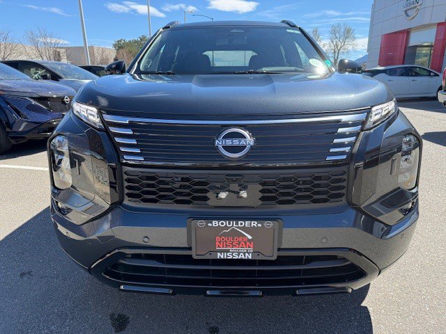 New 2026 Nissan Rogue Platinum image 2