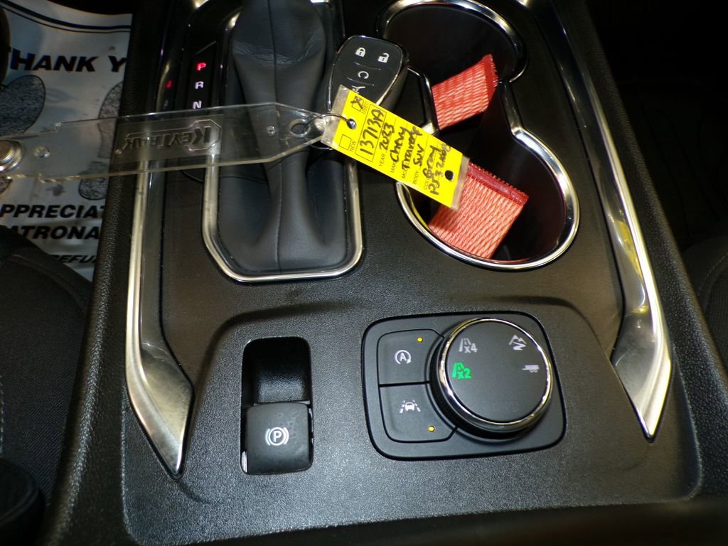 Used 2023 Chevrolet Traverse LT w/ LPO, Floor Liner Package AWD/4WD image 31