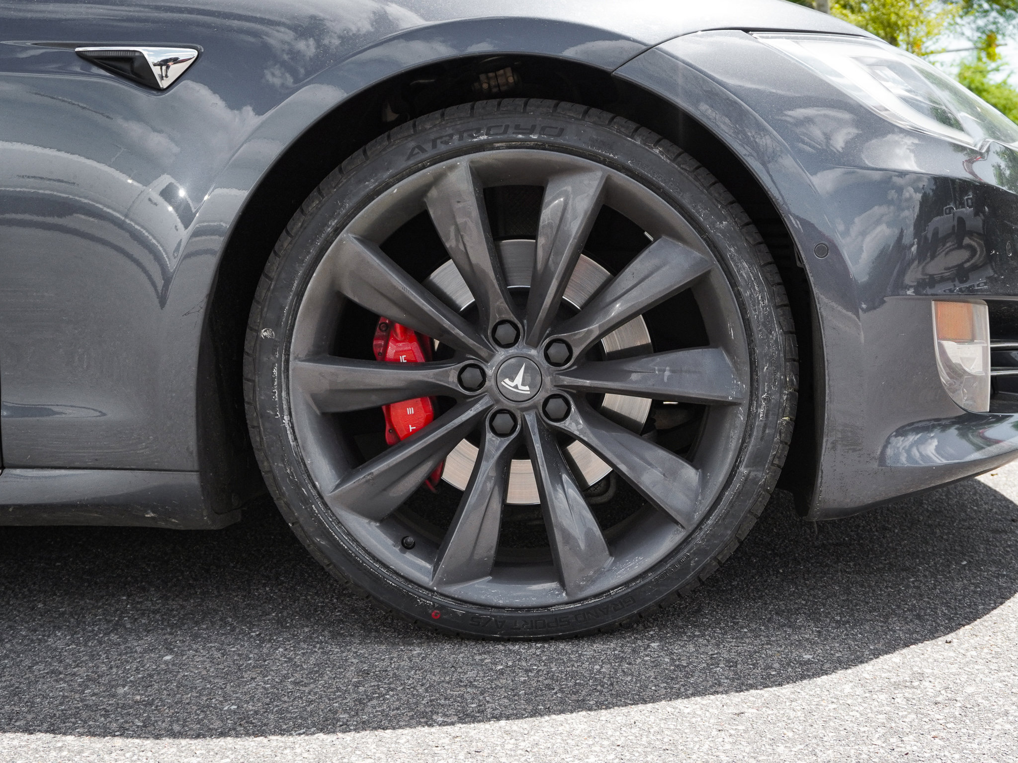 Used 2016 Tesla Model S P85D image 13