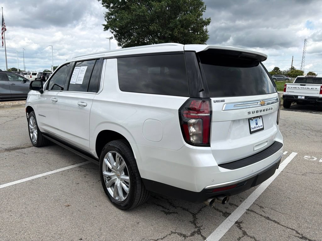 Used 2023 Chevrolet Suburban High Country w/ Premium Package 2 AWD/4WD image 5