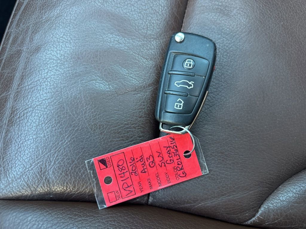 Used 2016 Audi Q3 2.0T Prestige w/ Prestige Package image 38