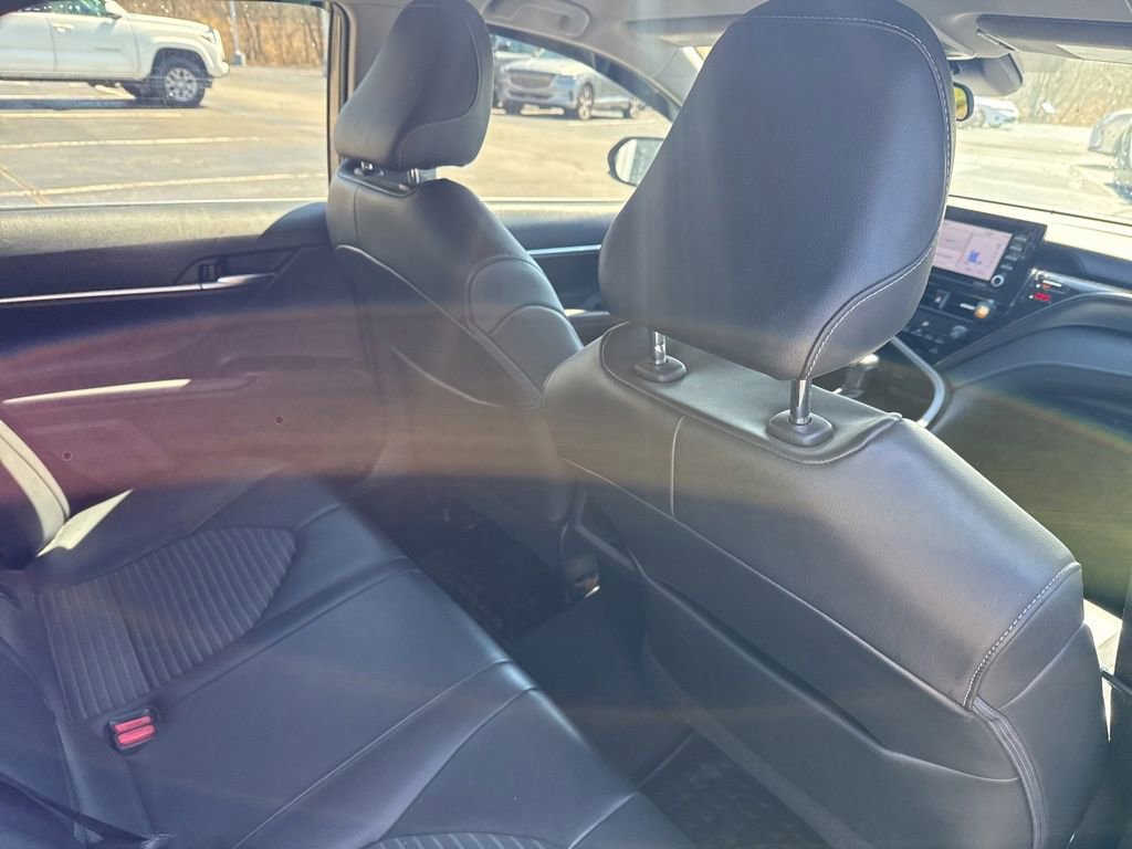 Used 2021 Toyota Camry SE image 26