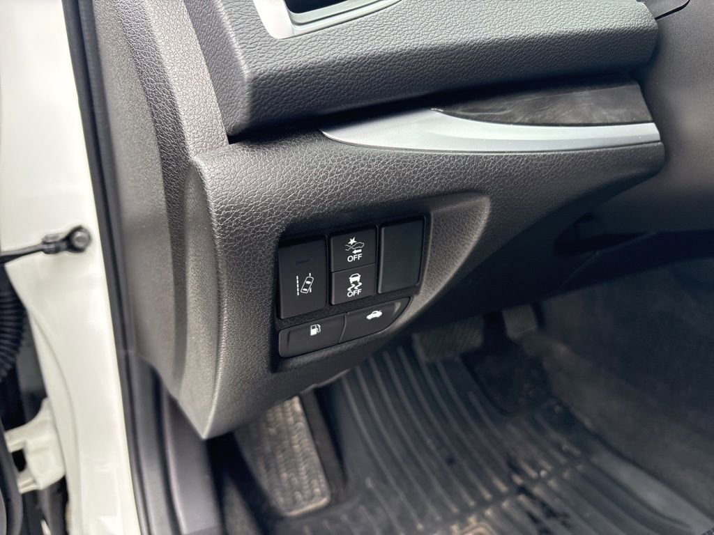 Used 2018 Acura TLX V6 SH-AWD w/ Technology Pkg image 16
