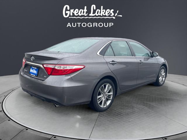 Used 2017 Toyota Camry SE FWD image 5