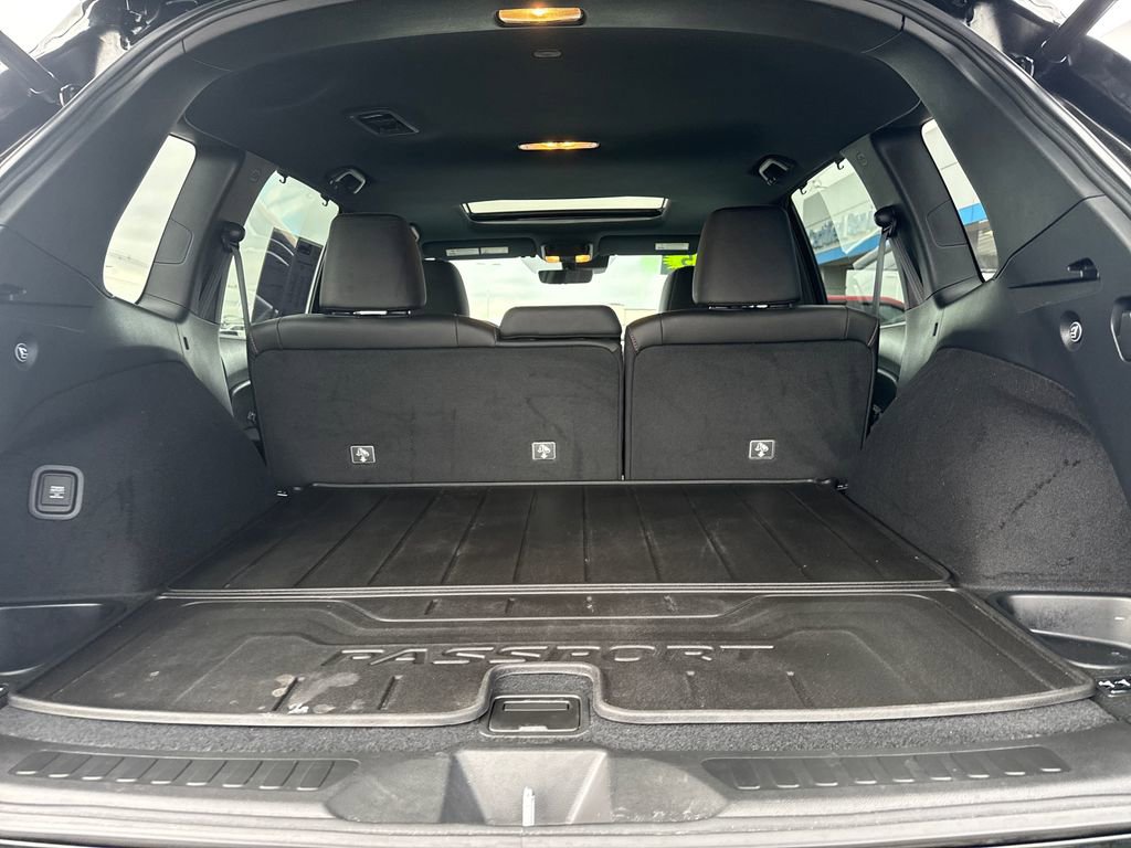 Used 2025 Honda Passport TrailSport image 35