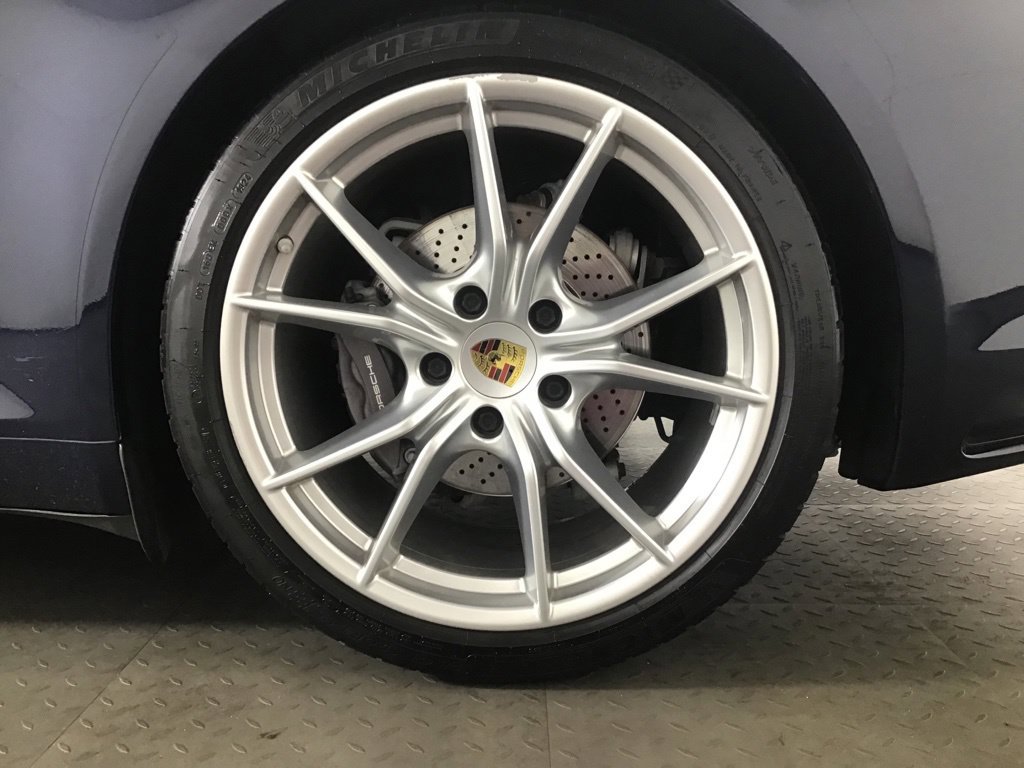 Certified 2019 Porsche 911 Carrera RWD image 11