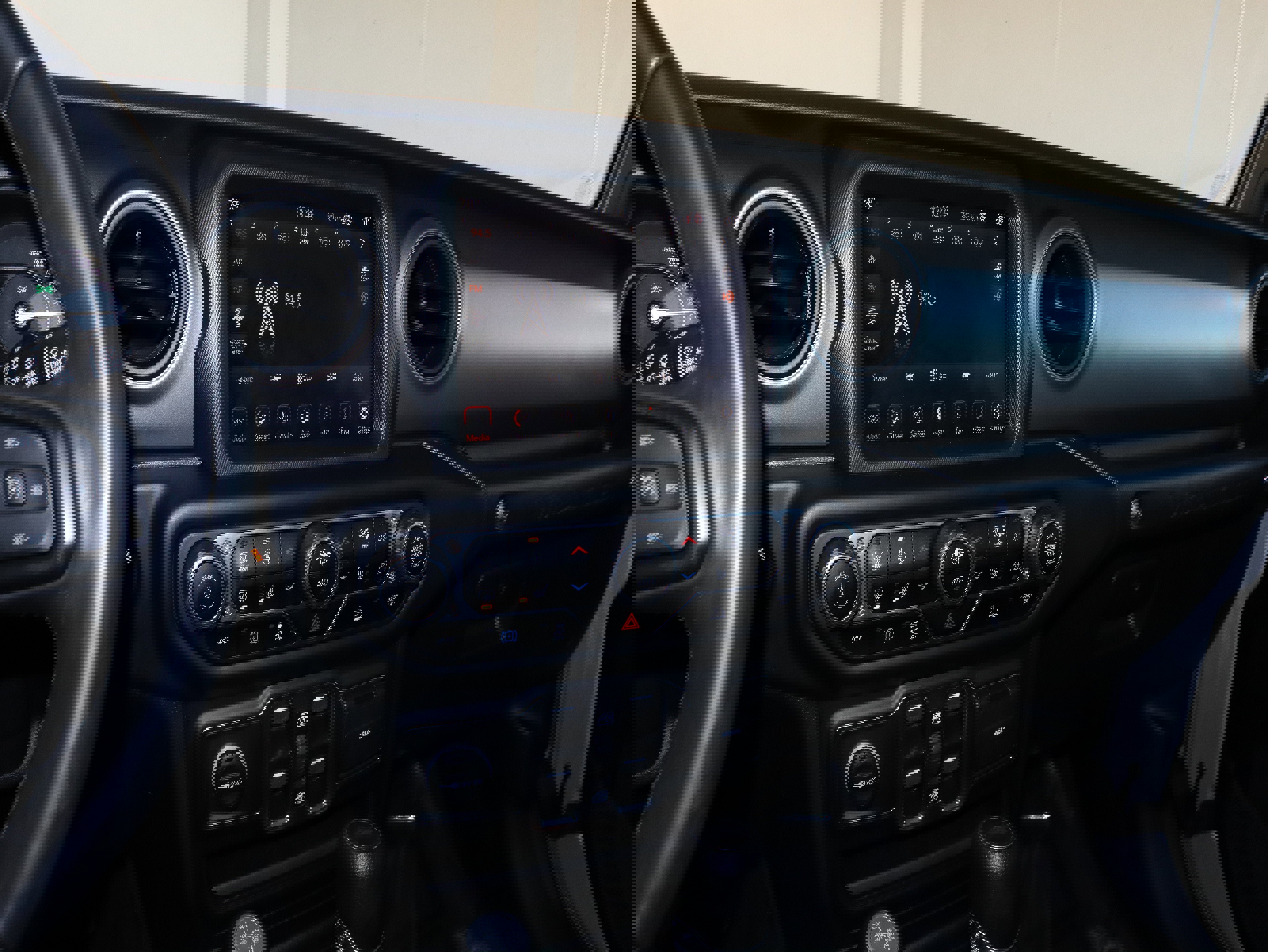 Used 2023 Jeep Wrangler Unlimited w/ Sun & Screen Package image 26