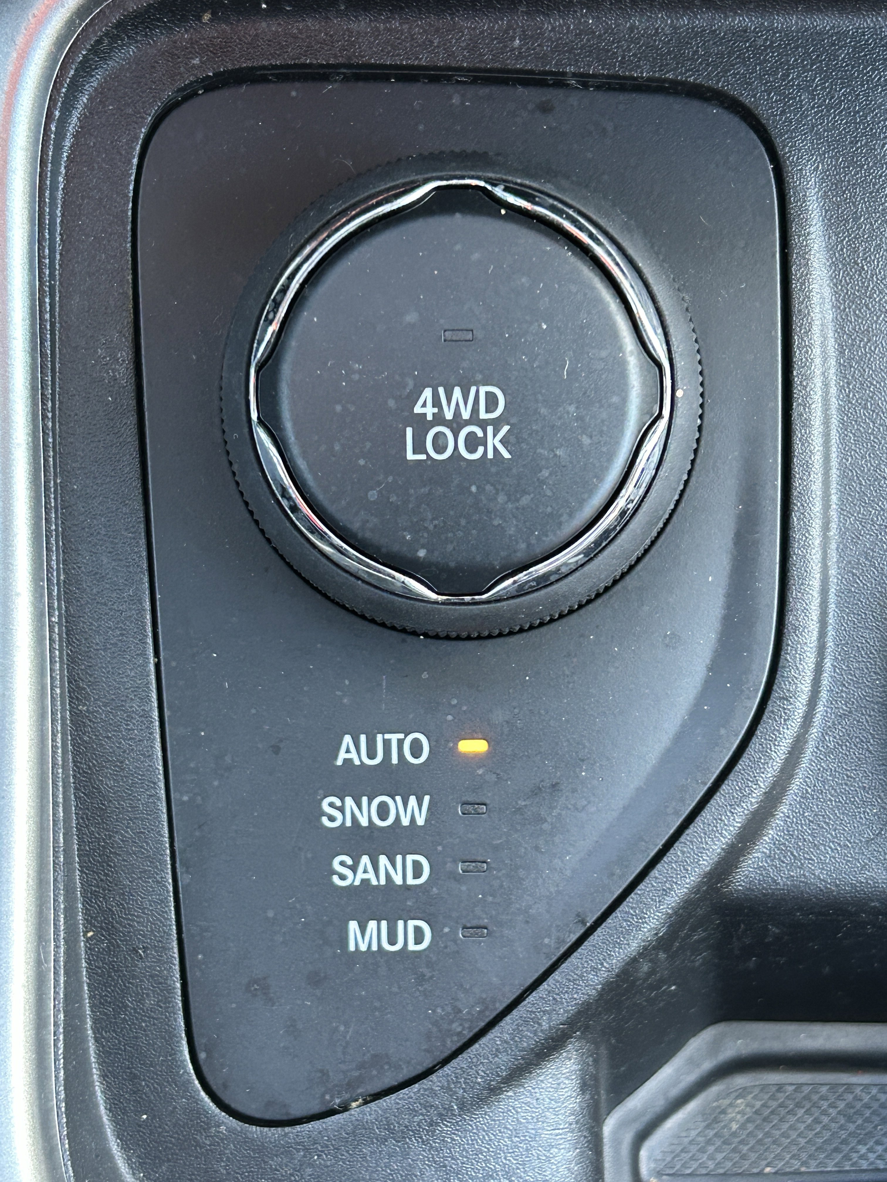 Used 2020 Jeep Compass Latitude AWD/4WD image 15