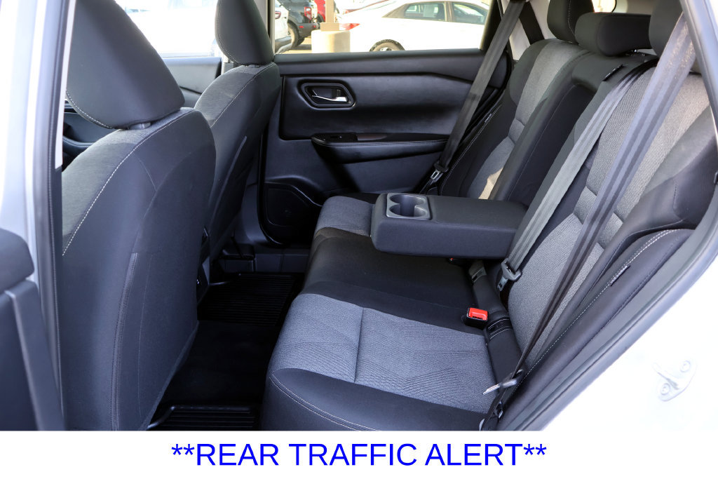 Used 2025 Nissan Rogue SV FWD image 23