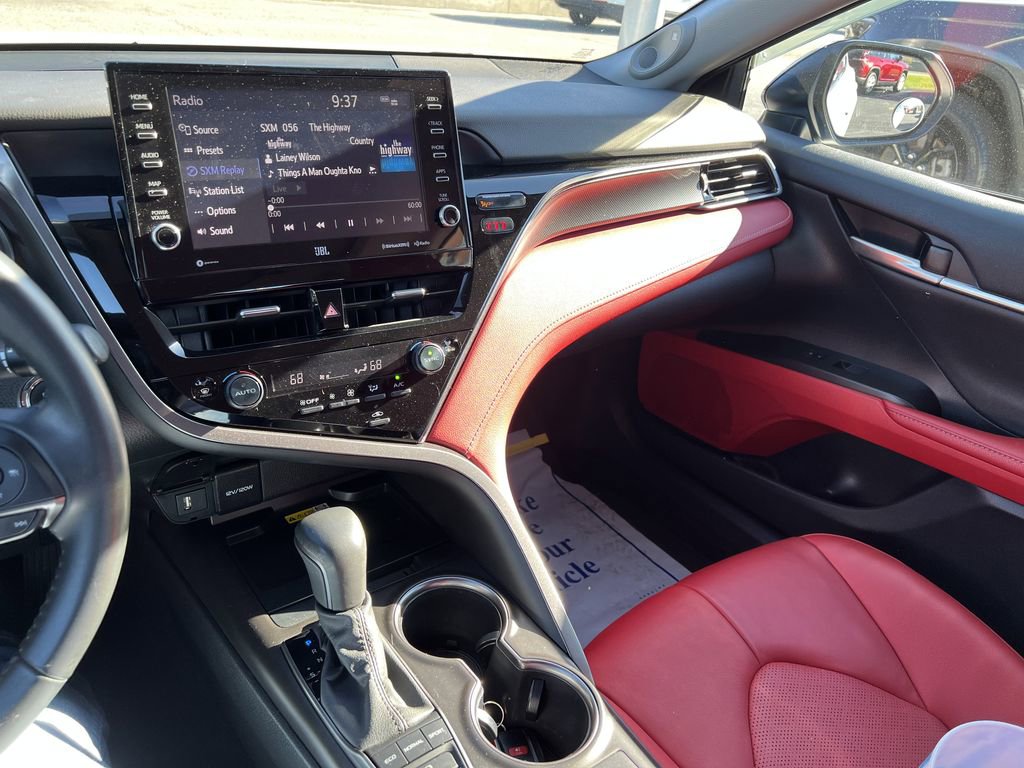 Used 2023 Toyota Camry XSE image 13
