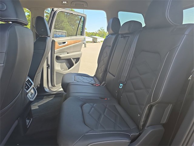 New 2026 Volkswagen Atlas SE image 15