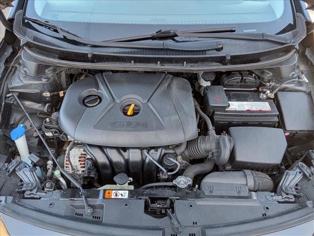 Used 2017 Hyundai Elantra GT w/ Tech Package 03 FWD image 22