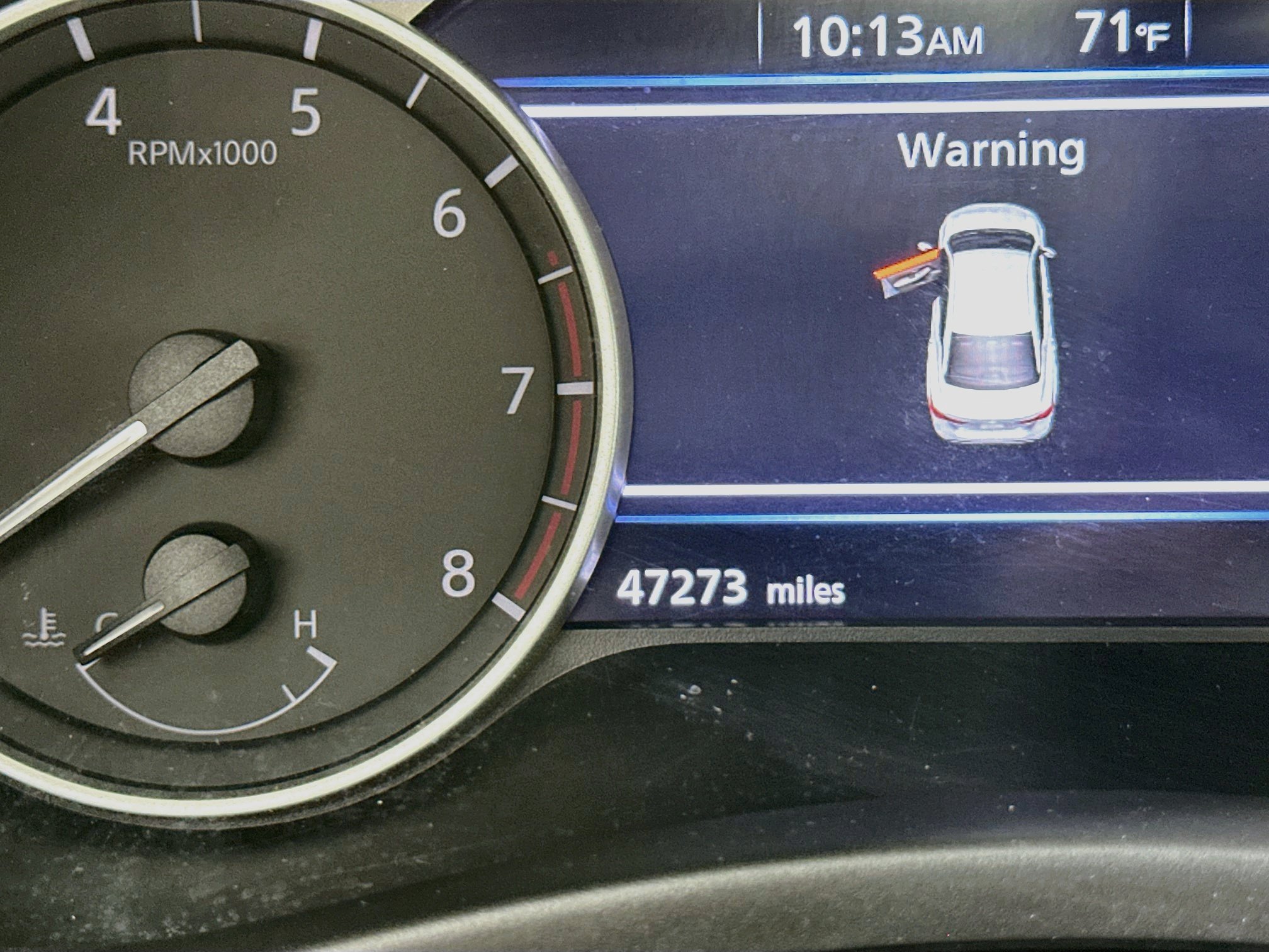 Used 2025 Nissan Sentra SR FWD image 18