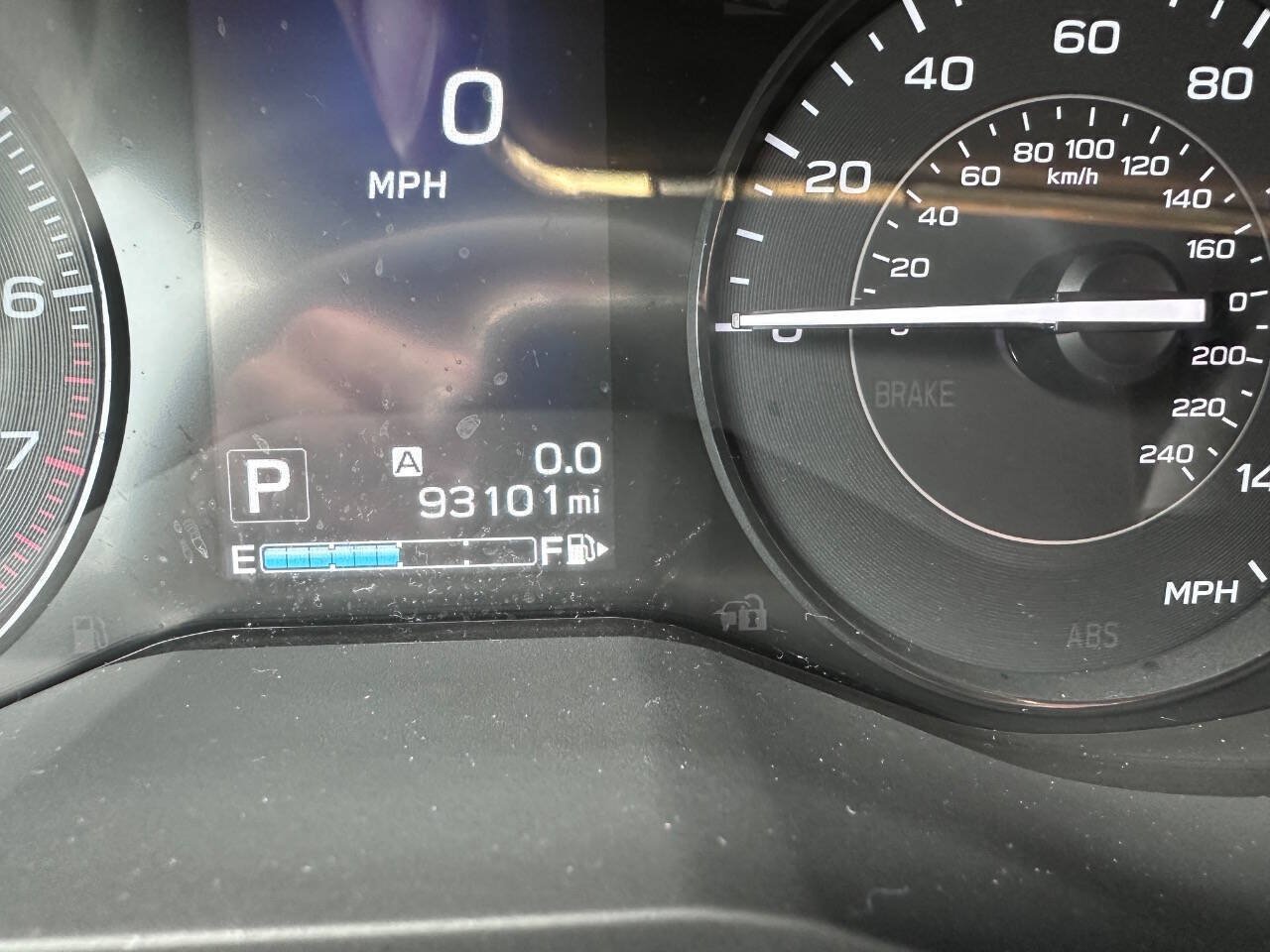 Used 2018 Subaru Impreza 2.0i Premium w/ Eyesight & BSD & Rcta AWD/4WD image 17