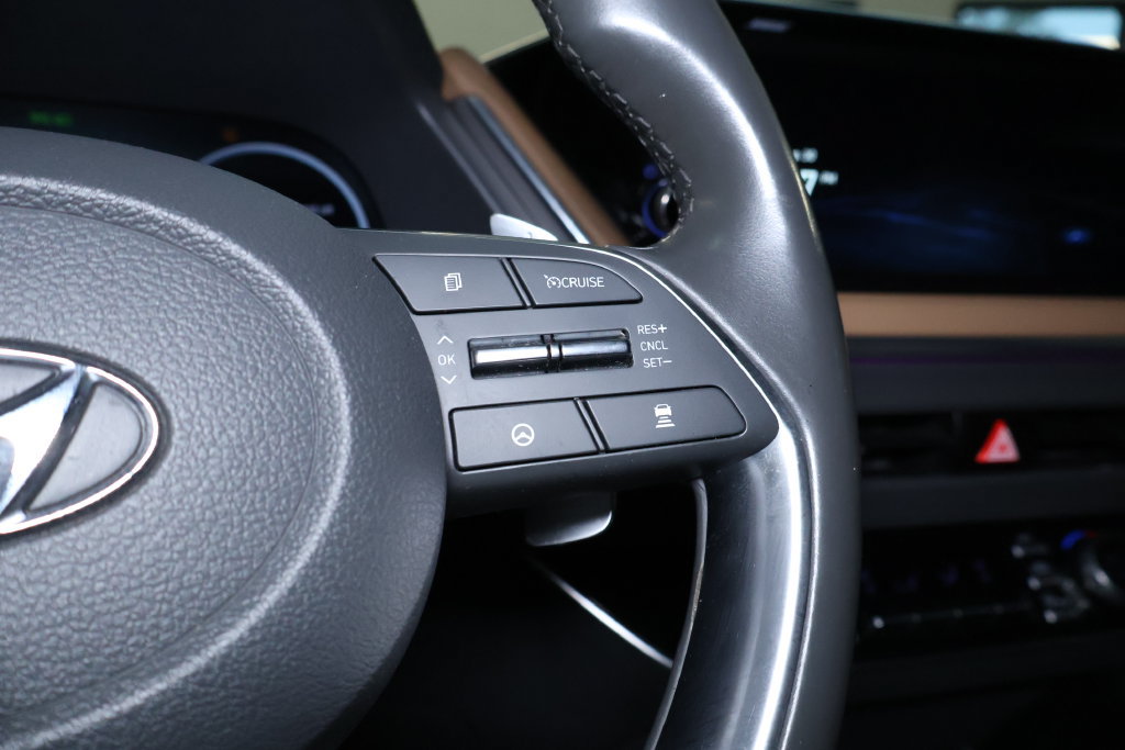 Used 2020 Hyundai Sonata Limited FWD image 21