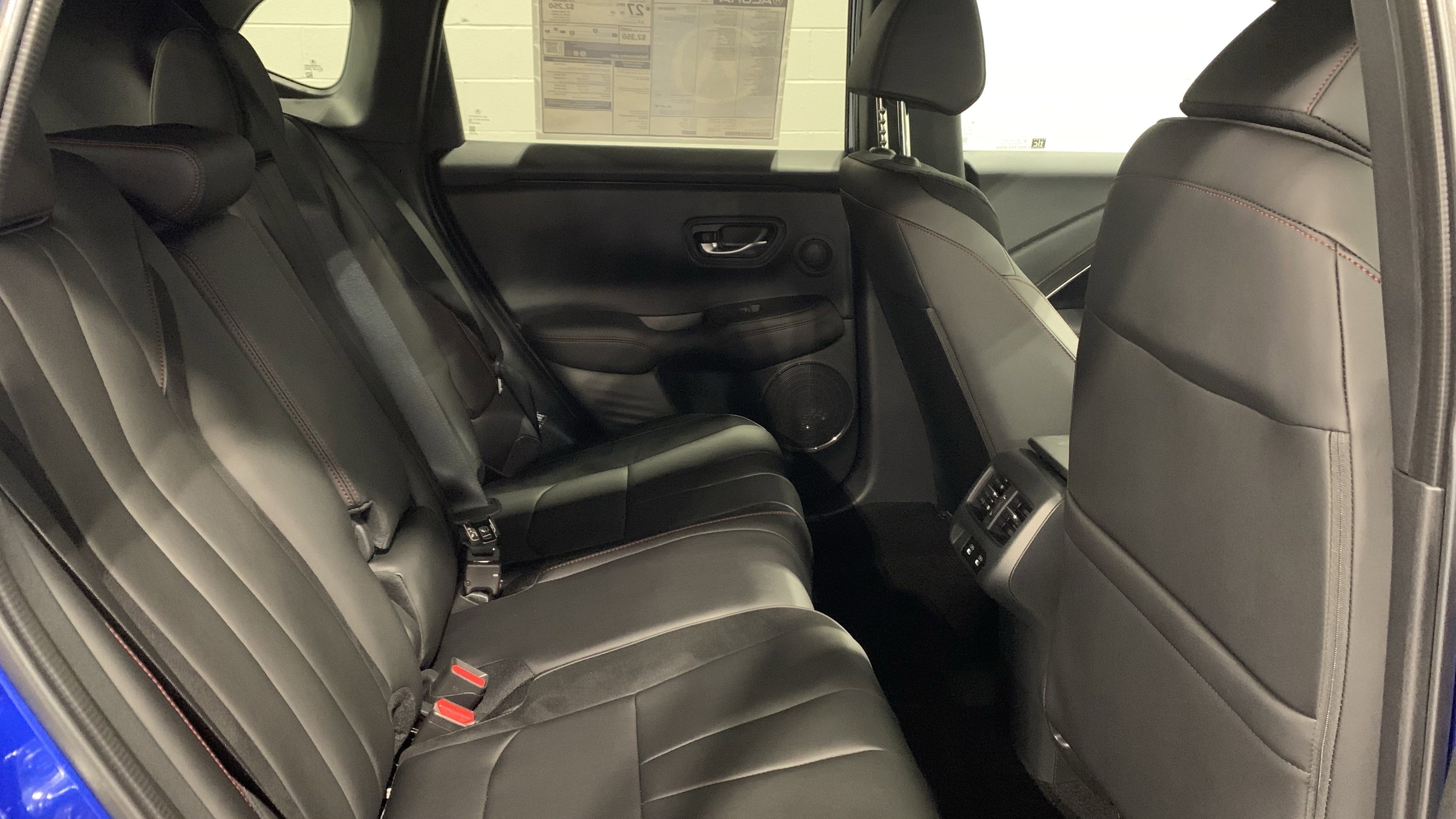 Used 2025 Acura ADX A-Spec image 13