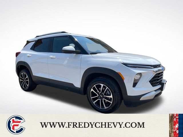 Used 2025 Chevrolet TrailBlazer LT AWD/4WD image 8