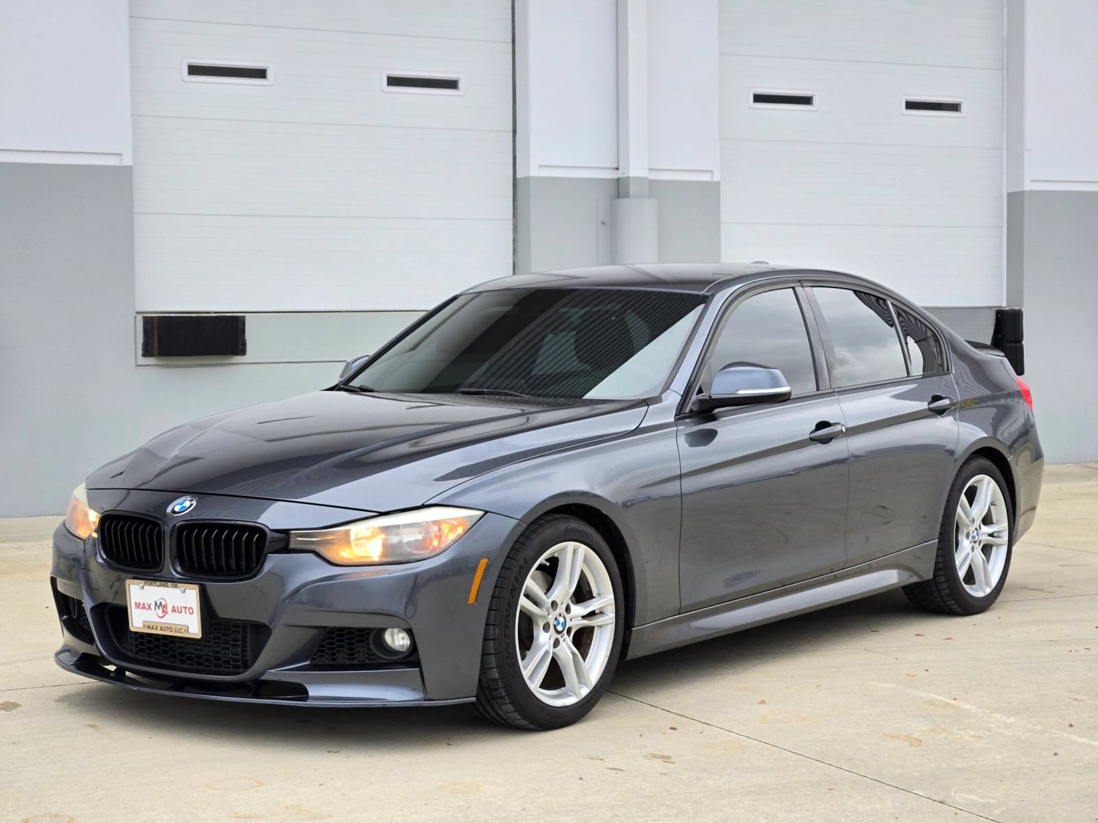 Used 2014 BMW 328d Sedan RWD image 4