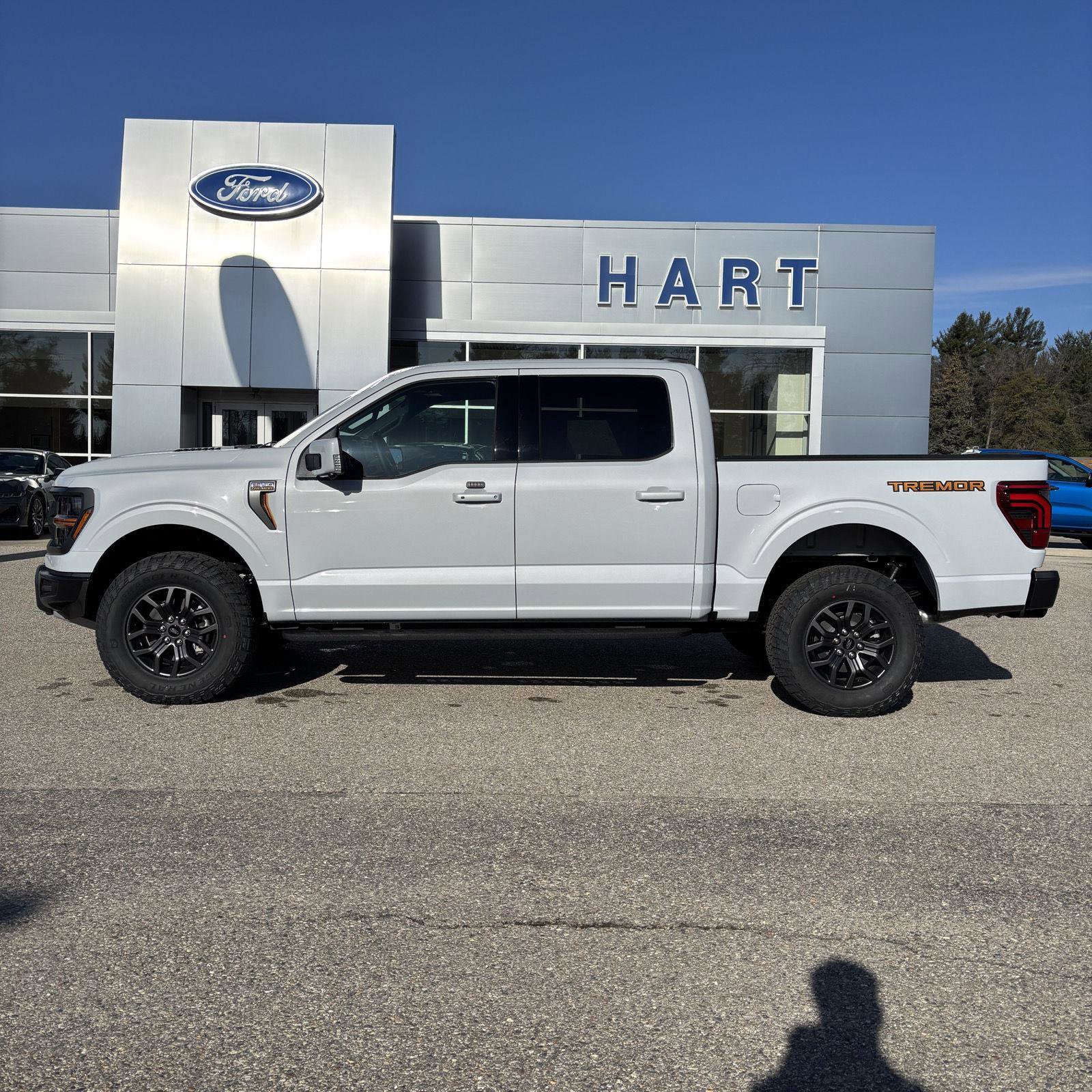 New 2025 Ford F150 Tremor w/ Equipment Group 402A High image 6
