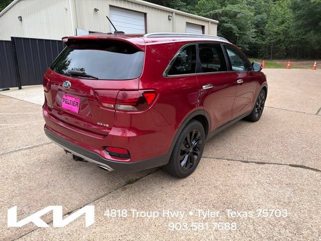 Used 2020 Kia Sorento EX FWD image 11