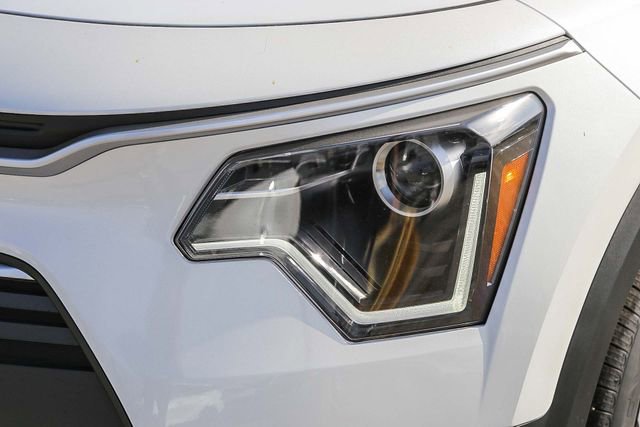 New 2026 Kia Niro LX FWD image 5