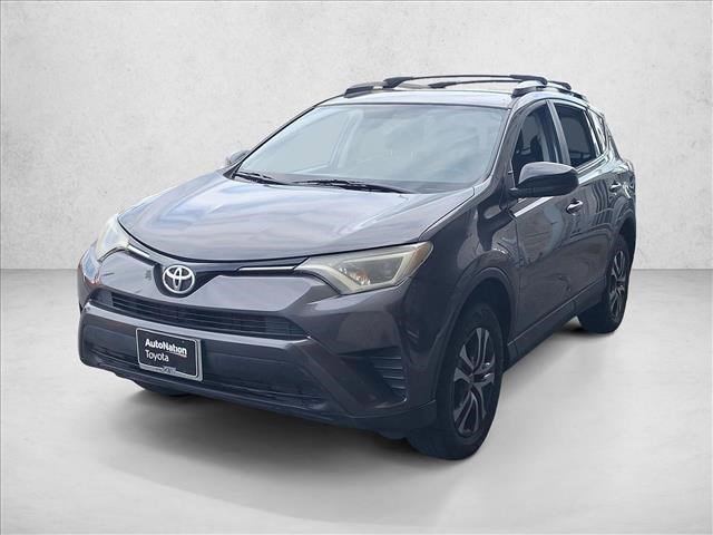 Used 2016 Toyota RAV4 LE image 1