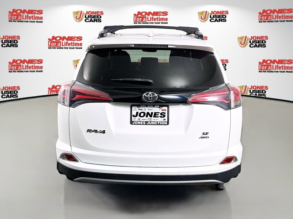 Used 2017 Toyota RAV4 SE w/ Advanced Technology Package image 15