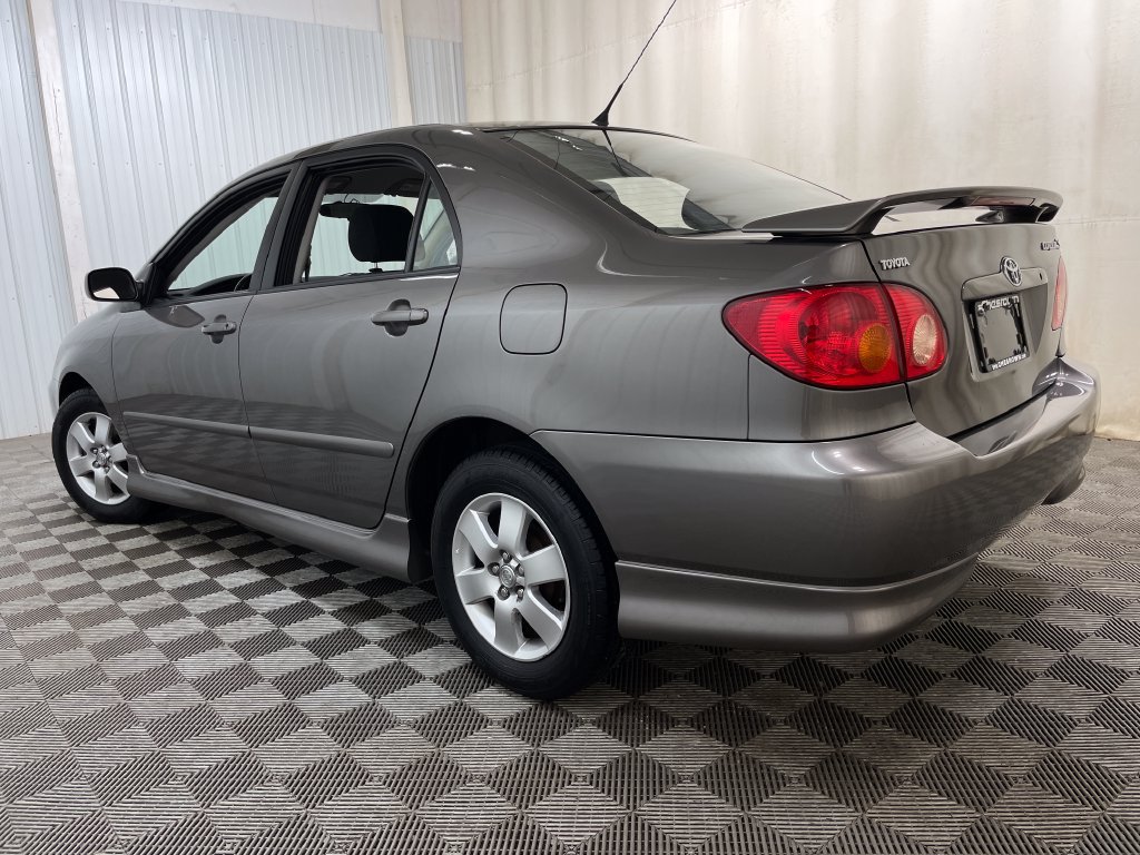 Used 2004 Toyota Corolla CE FWD image 37