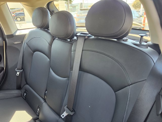 Used 2019 MINI Cooper S FWD image 10