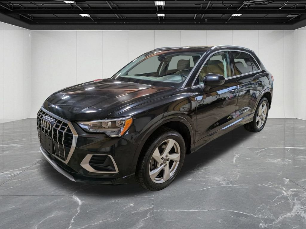 Used 2020 Audi Q3 2.0T Premium image 1