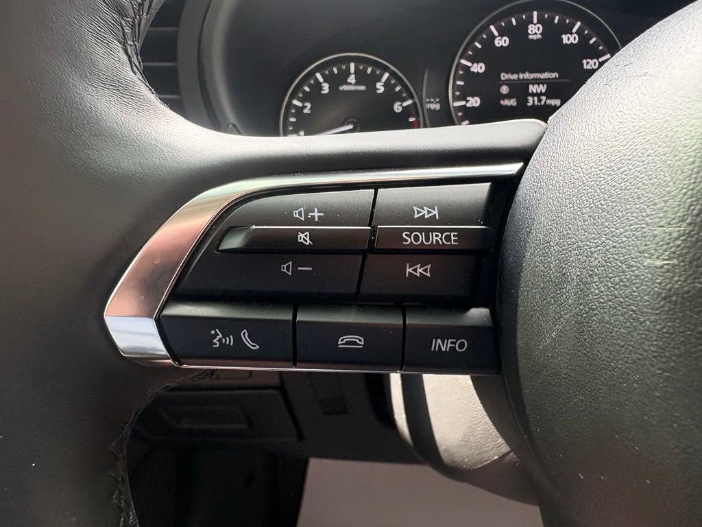 Used 2025 MAZDA MAZDA3 s FWD image 18