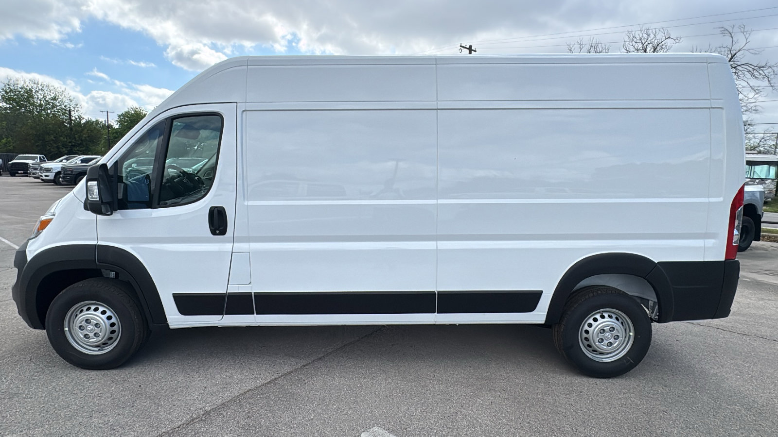 New 2026 RAM ProMaster 2500 w/ Convenience Group image 8