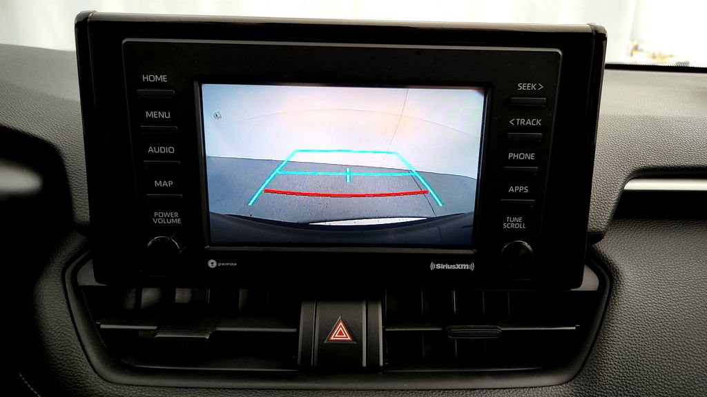 Used 2021 Toyota RAV4 LE w/ Carpet Mat Package (TMS) AWD/4WD image 31