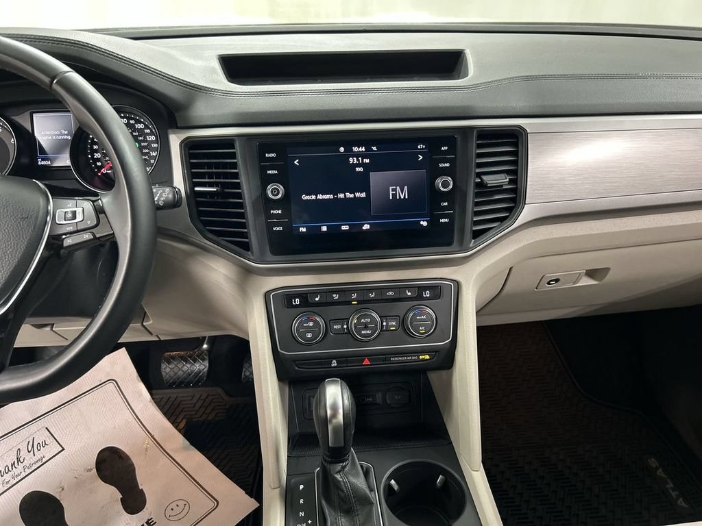 Used 2020 Volkswagen Atlas SE FWD image 17