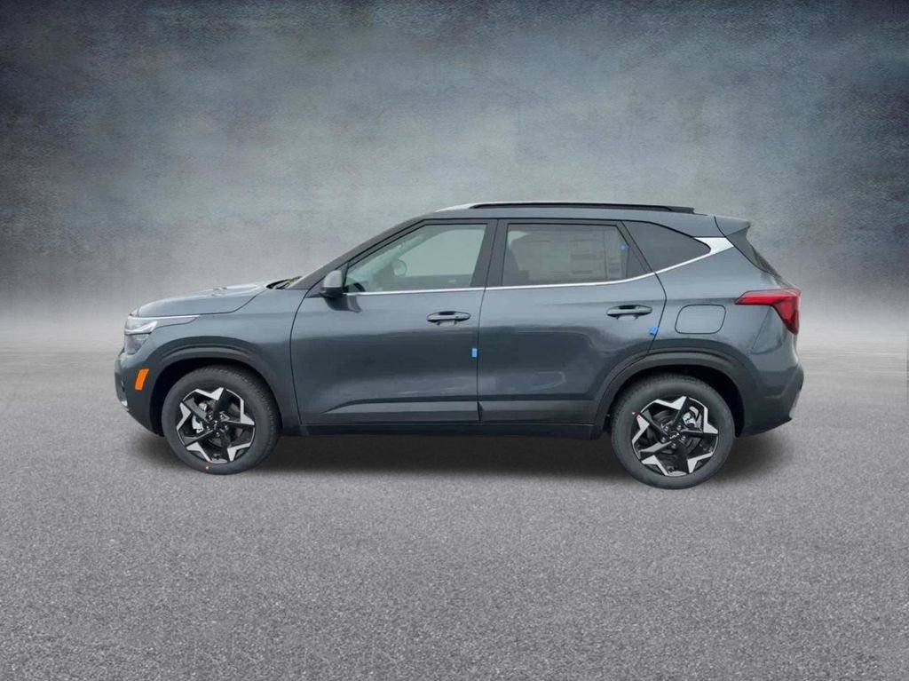 Used 2024 Kia Seltos EX image 13